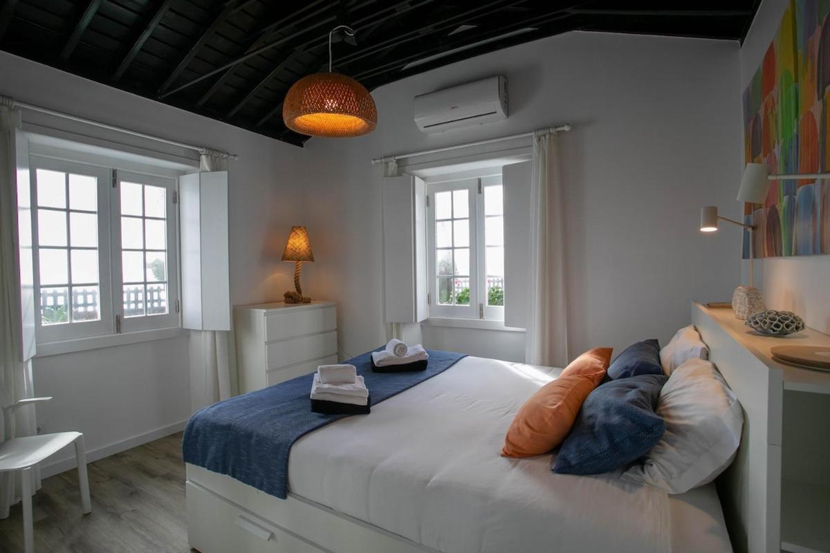 Guestready - Oceanfront Lookout House Ponta Delgada Exterior foto